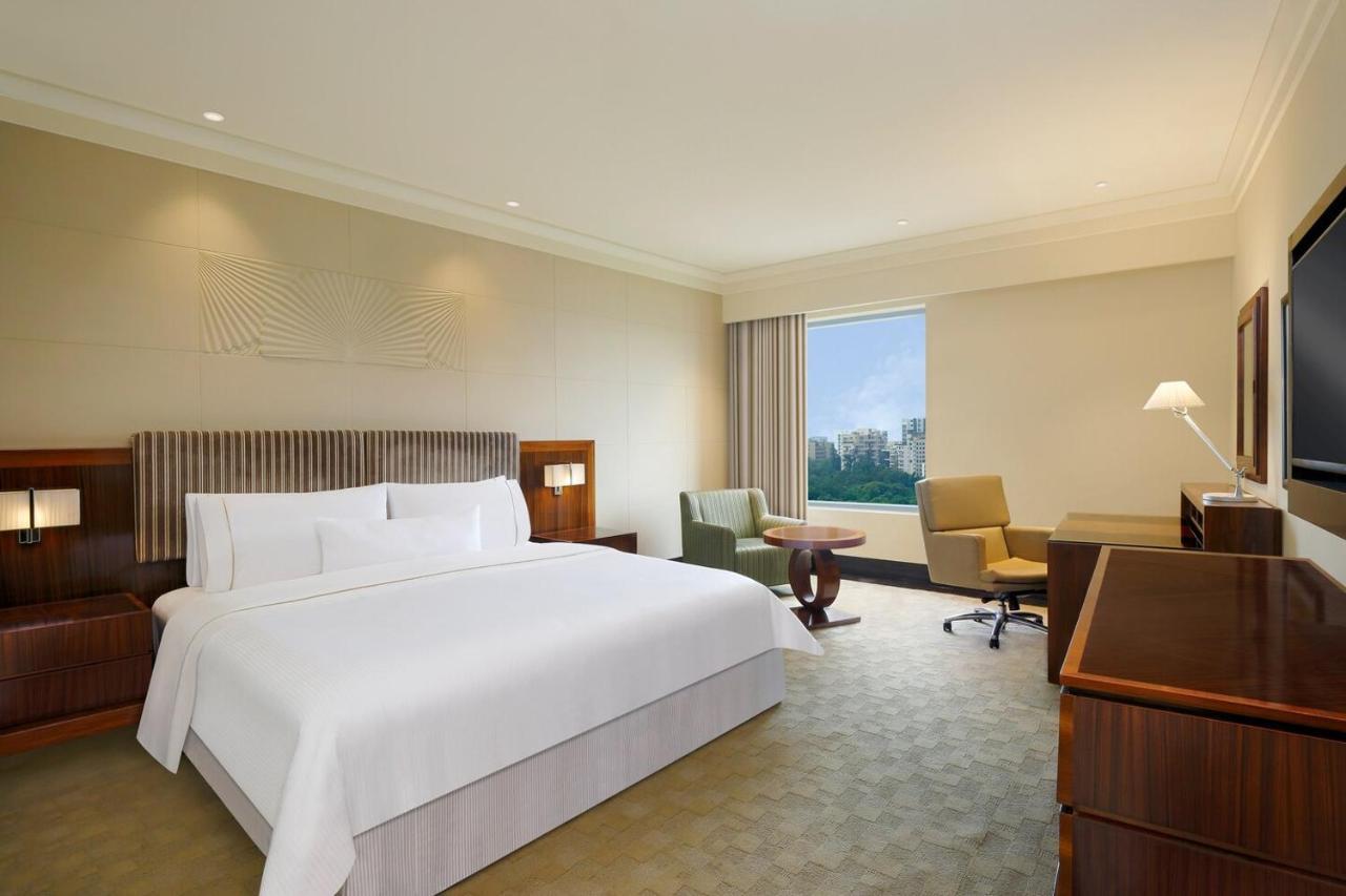 The Westin Pune Koregaon Park Exterior foto