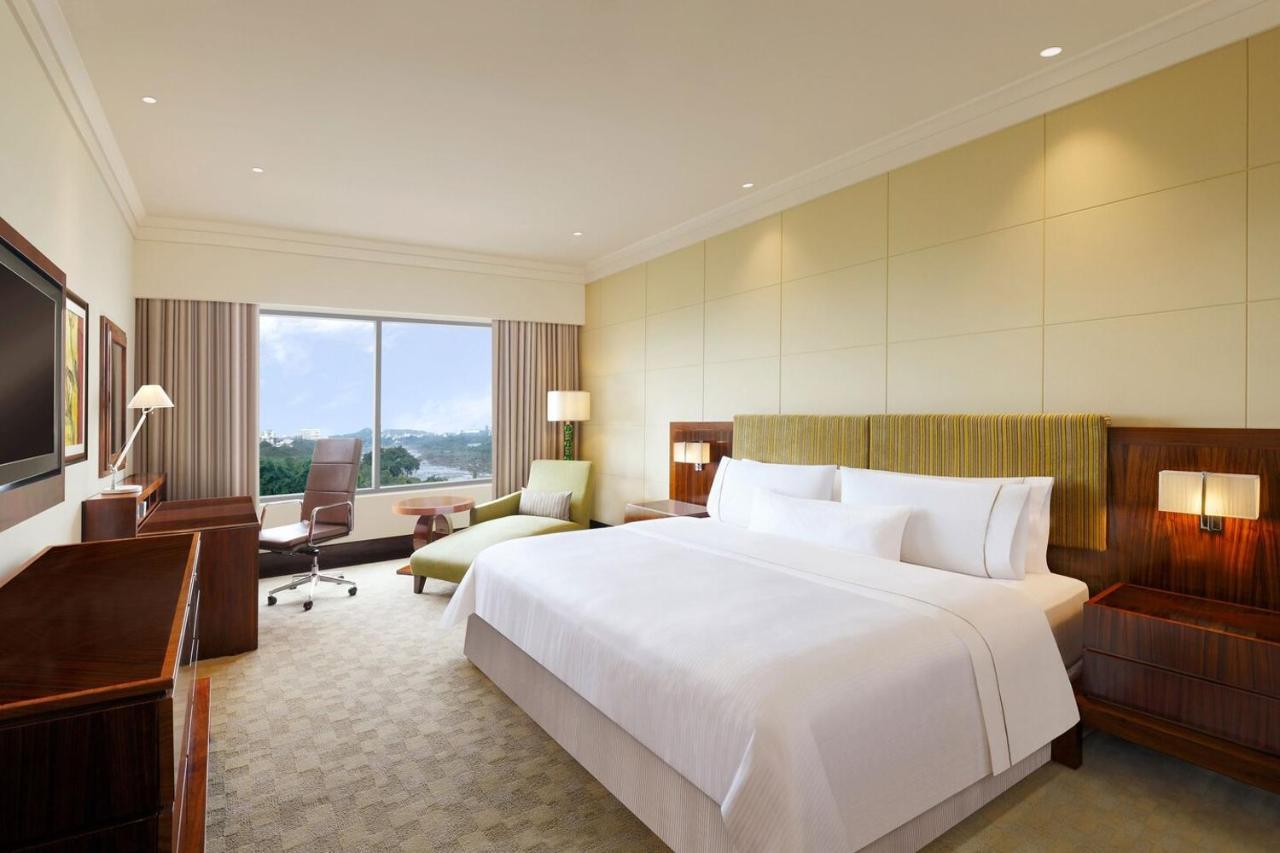 The Westin Pune Koregaon Park Exterior foto