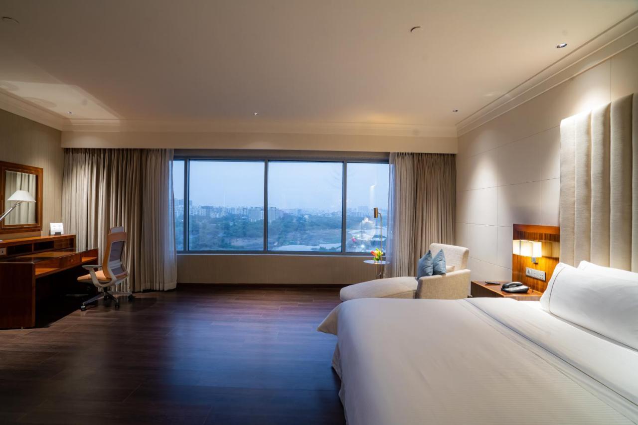 The Westin Pune Koregaon Park Exterior foto